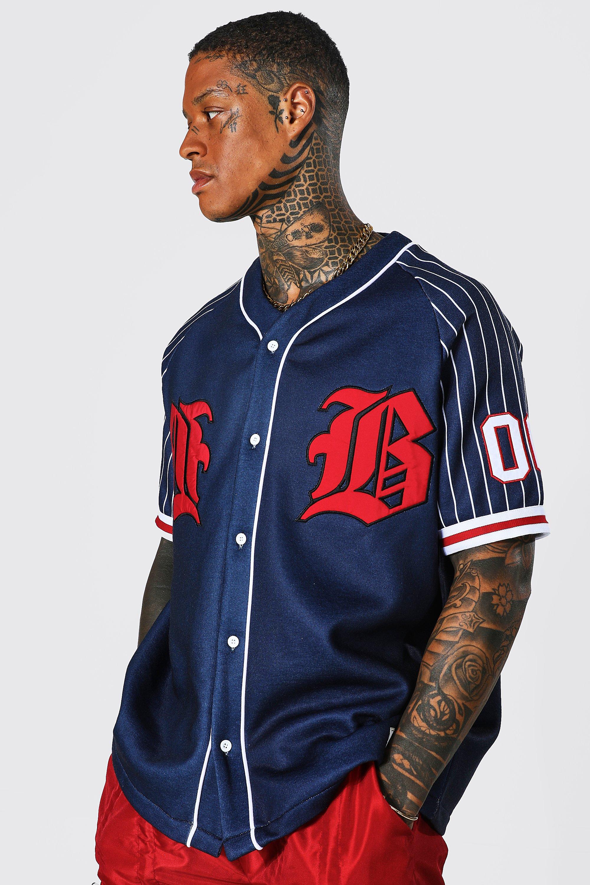 Camiseta oversize de béisbol con tela jersey y bordado de B | boohoo