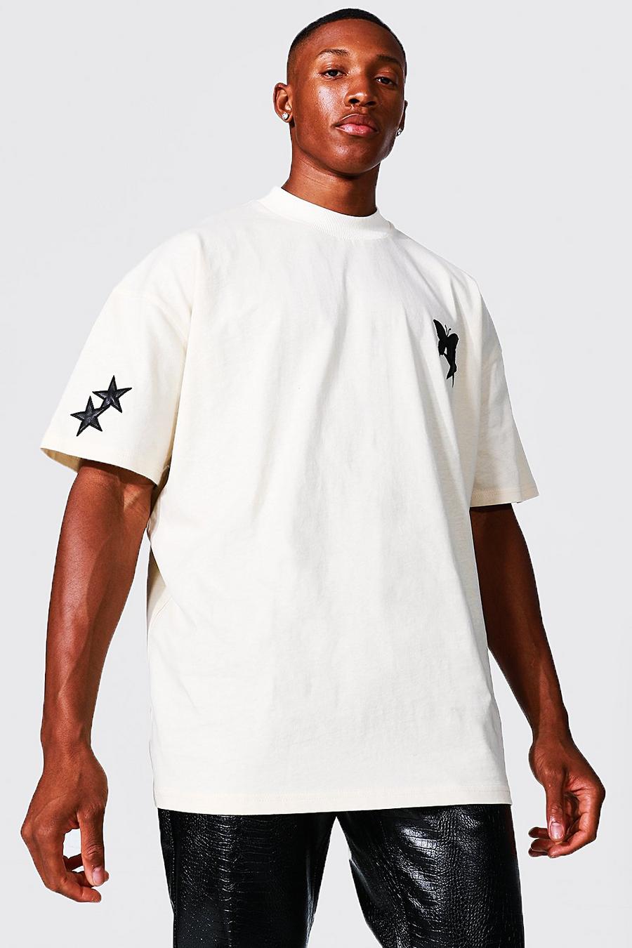 Oversize T-Shirt mit Schmetterling und PU-Etikett, Sand beige image number 1