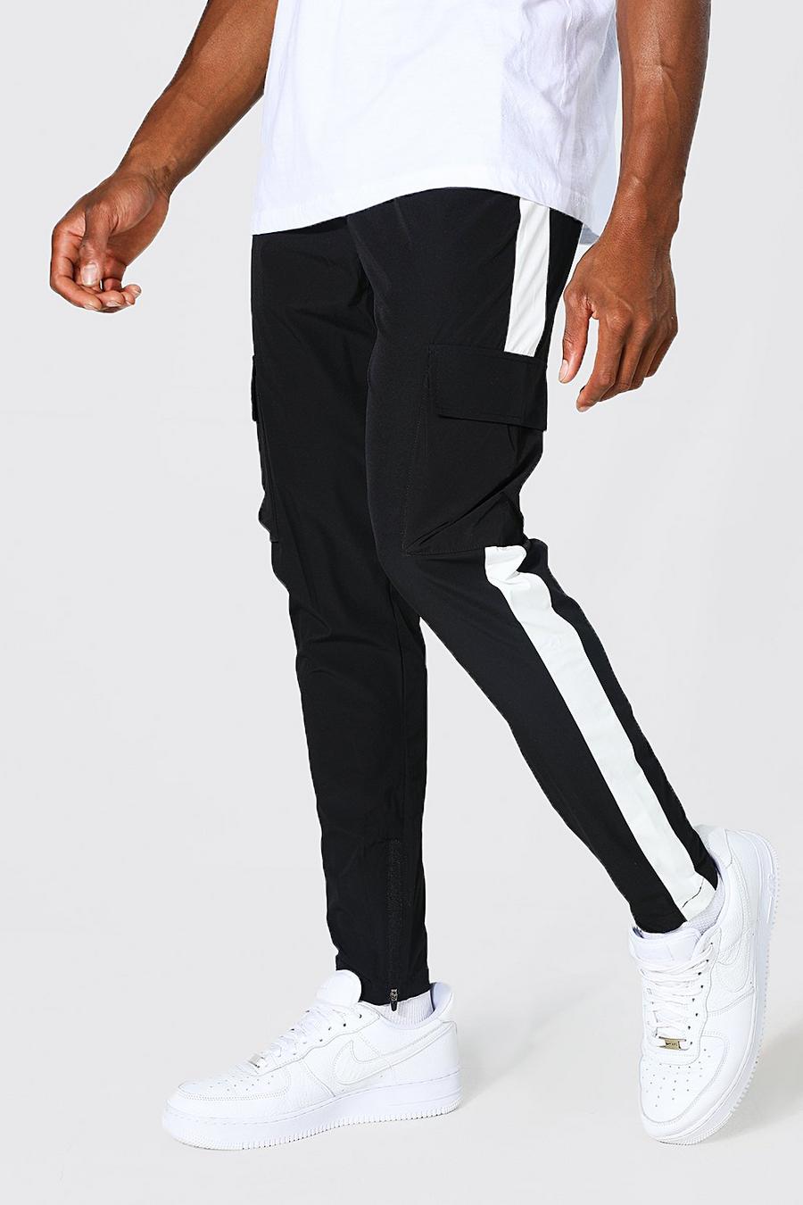 Pantaloni Cargo Man Slim Fit elasticizzati con strisce laterali, Black nero image number 1