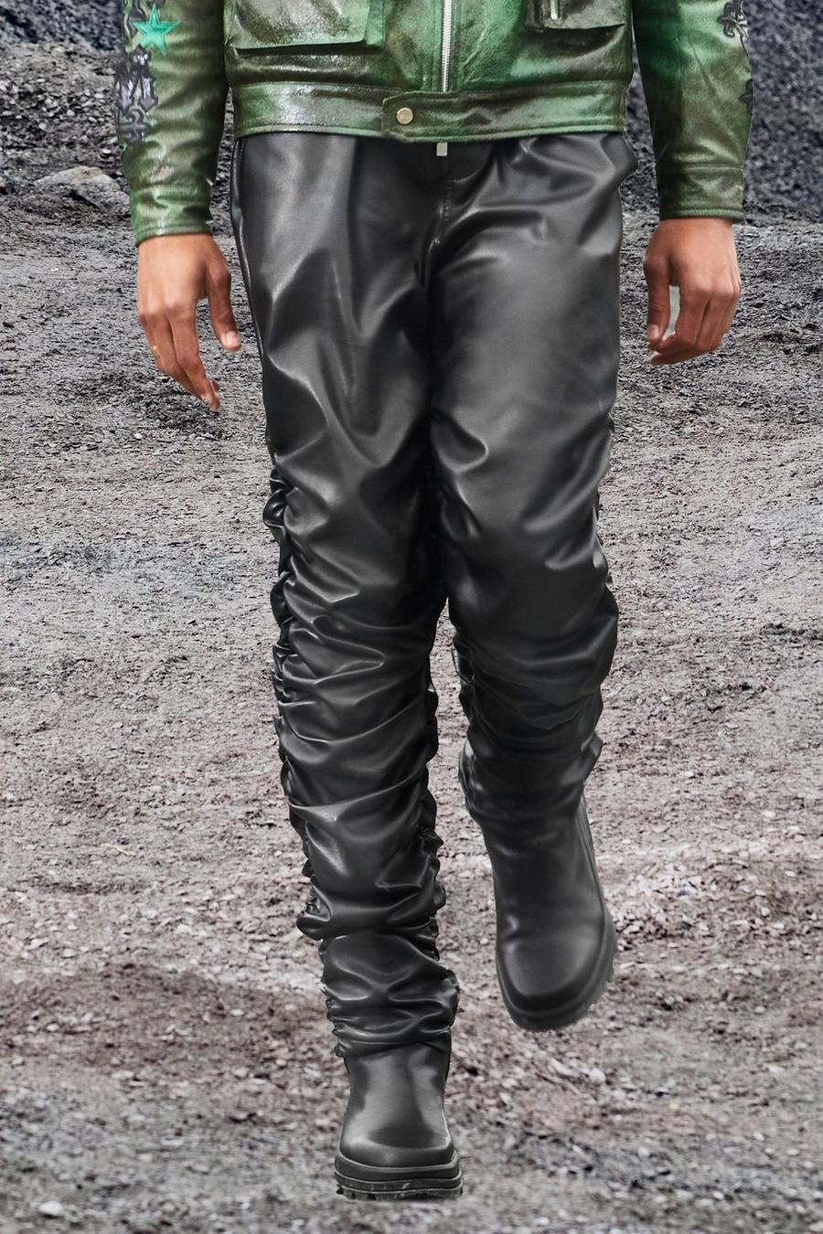 Pantalon slim froncé en simili , Black image number 1
