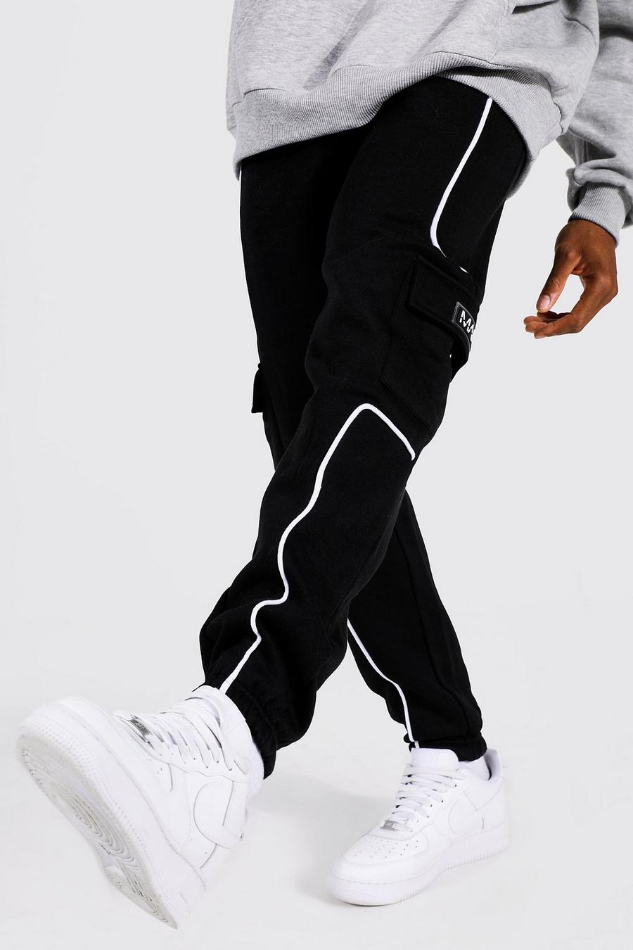 שחור negro מכנסי ריצה דגמ'ח בעיטור פסים דקים ותווית גומי עם כיתוב Man