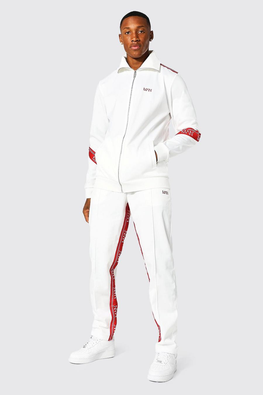 לבן חליפת טרנינג טריקו רוכסן מלא וצווארון משפך עם סרט וכיתוב Man image number 1