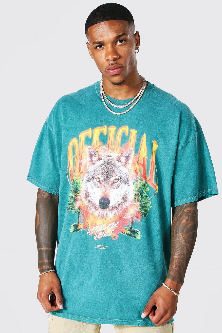Green Oversized Overdyed Wolf Graphic T-shirt image number 1