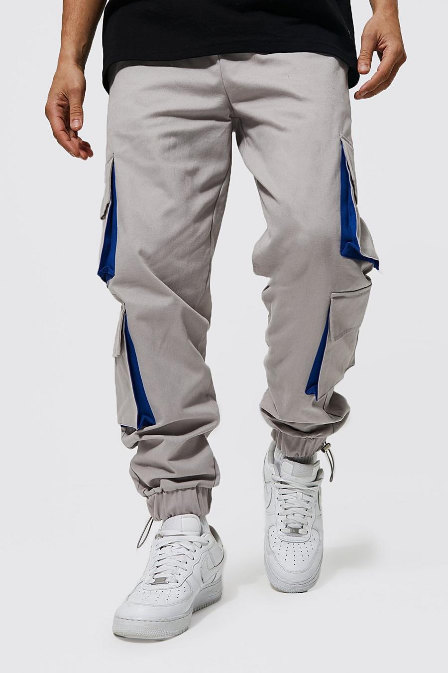 Grey Multipocket Twill Cargo With Contrast Details image number 1