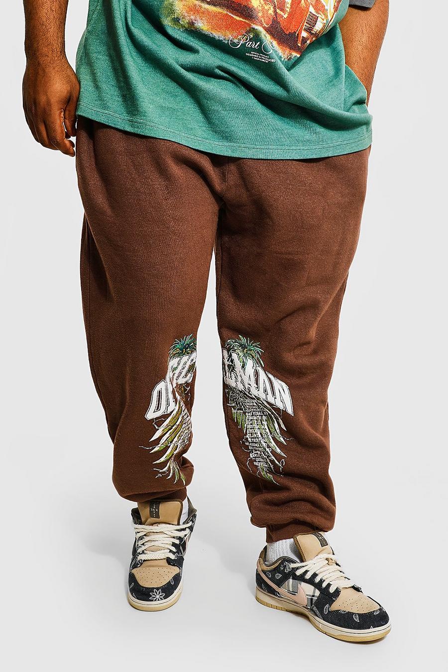 Chocolate Plus Offical Man Eagle Washed Jogger image number 1