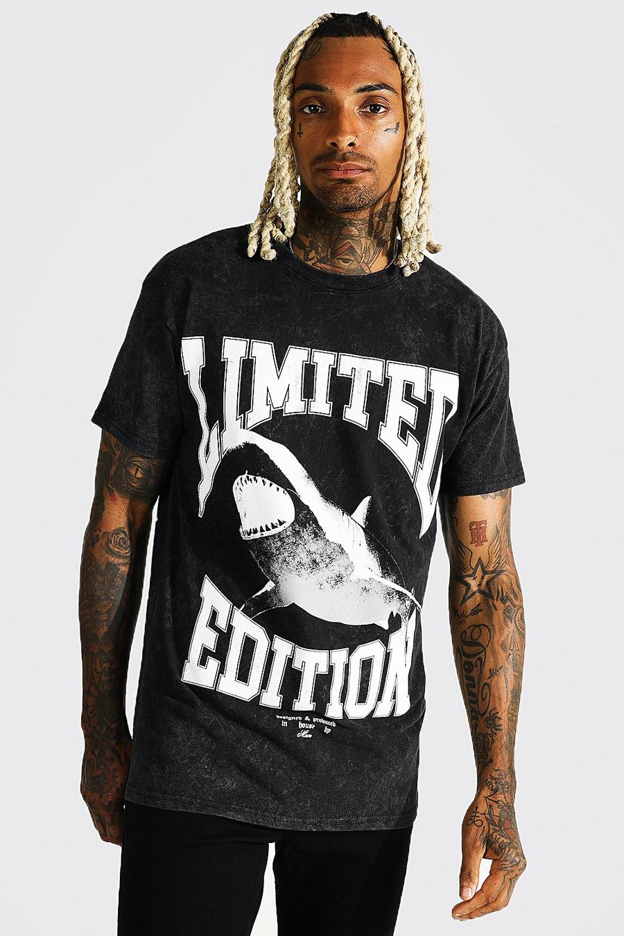 Camiseta oversize con lavado de ácido y estampado gráfico de tiburón, Black image number 1