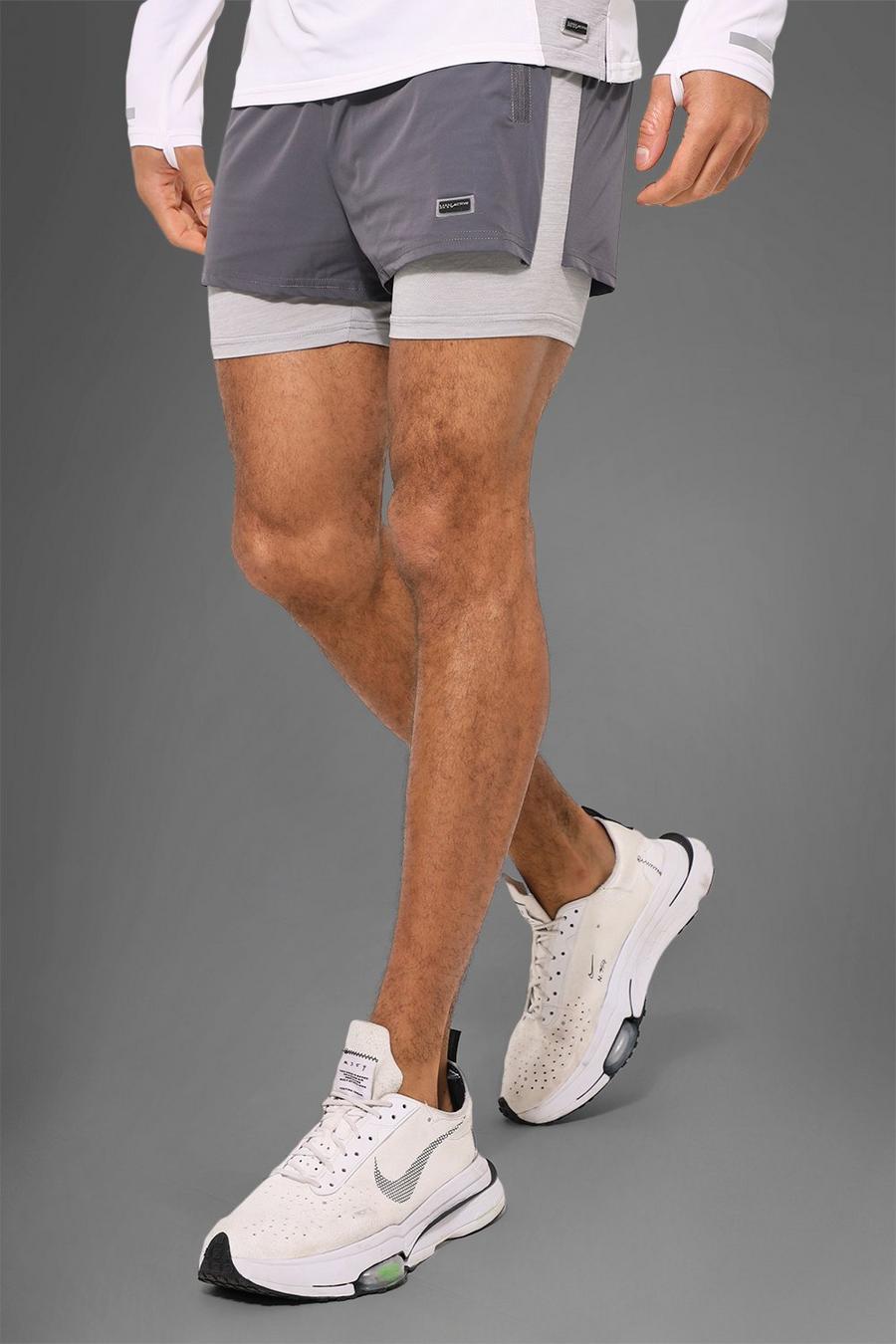 Man Active Fitness Shorts in Kontrastfarbe aus leichtem Gewebe, Anthrazit image number 1