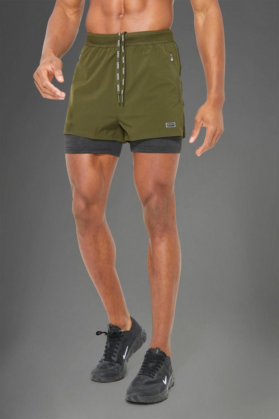 Man Active Fitness Shorts in Kontrastfarbe aus leichtem Gewebe, Khaki image number 1