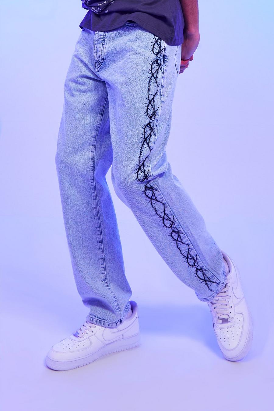 כחול קרח ג'ינס מבד קשיח עם רקמה בגזרה משוחררת
