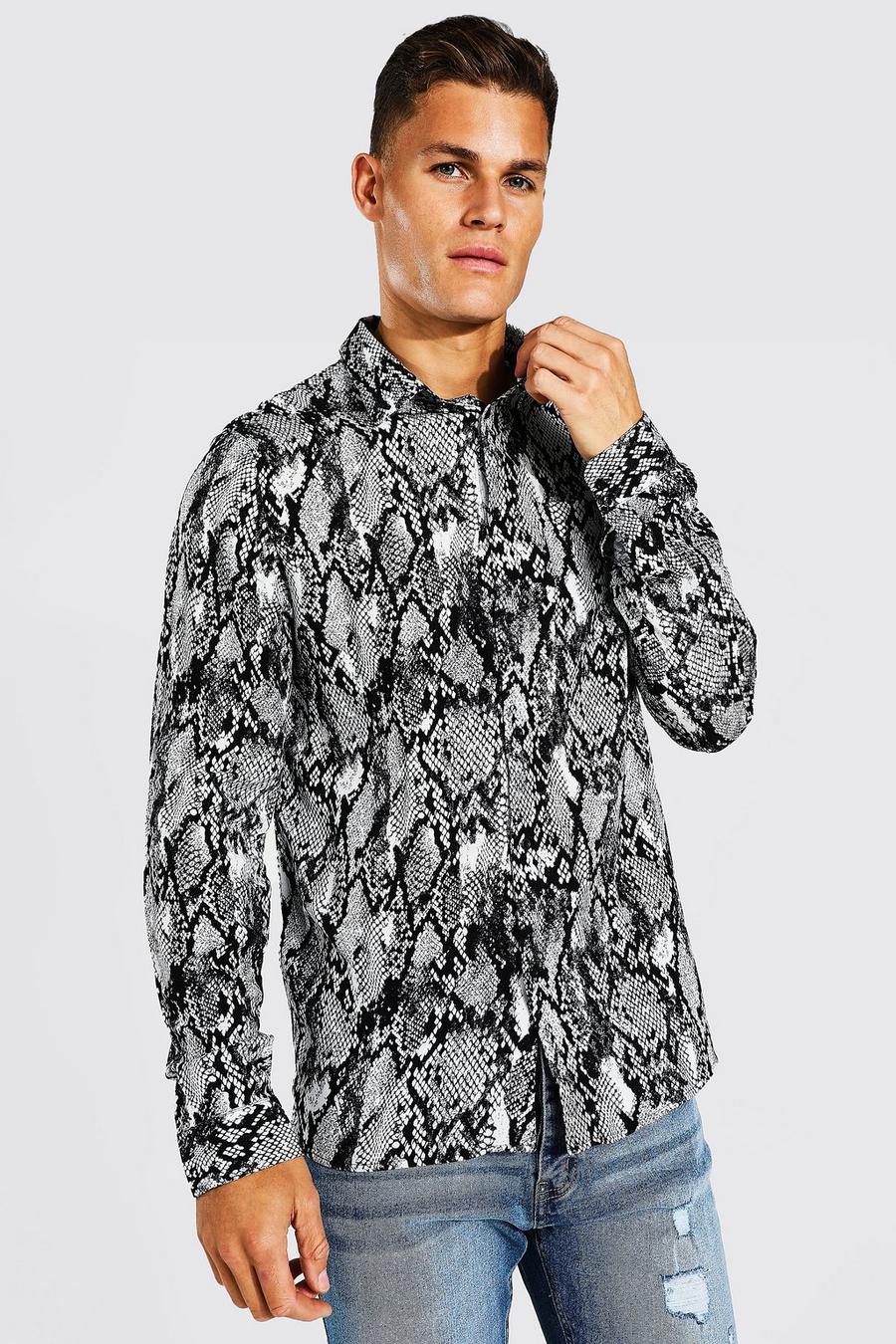 Black Tall - Långärmad ormskinnsmönstrad skjorta i viskos image number 1