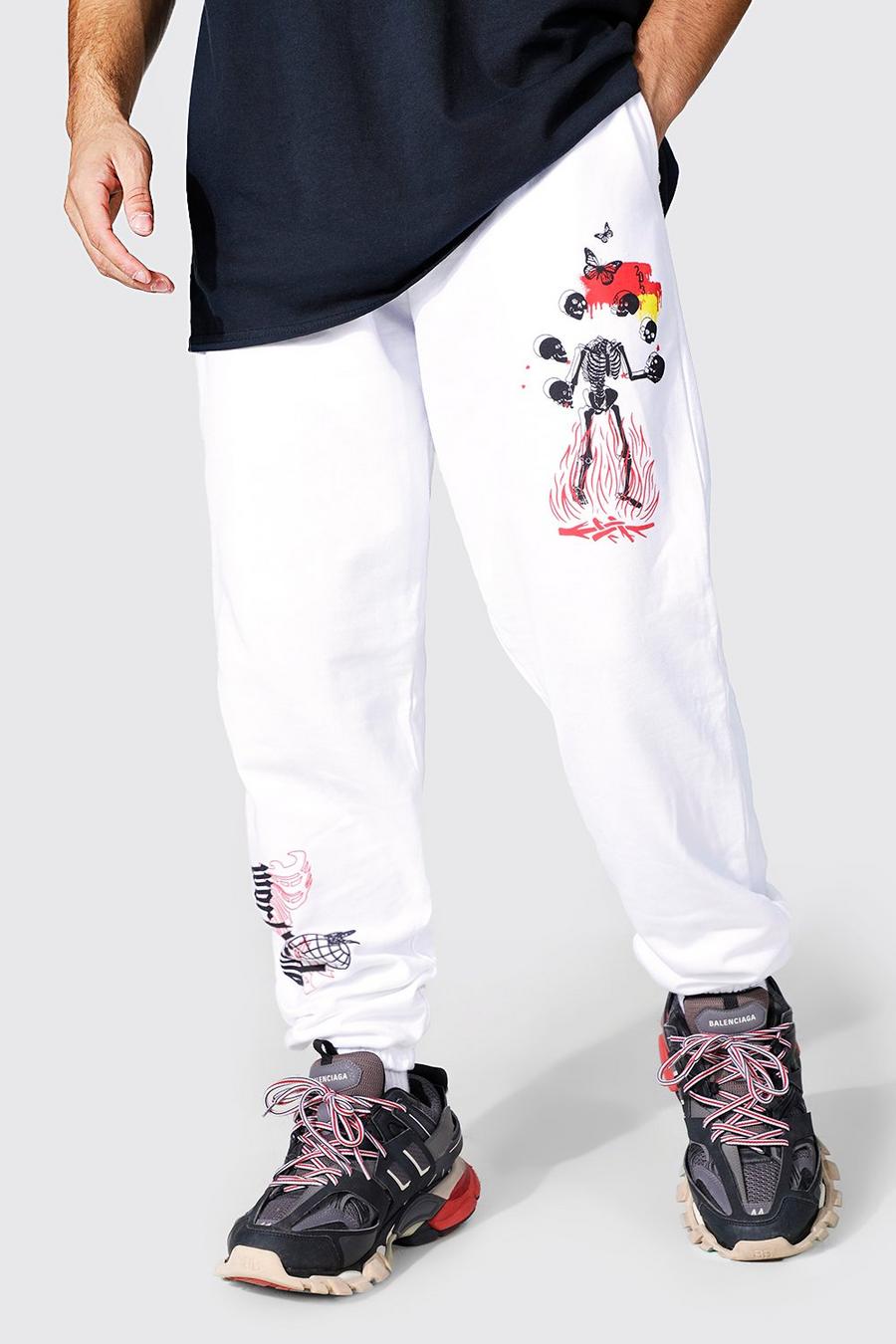 White Overzized Worldwide Graphic Jogger image number 1