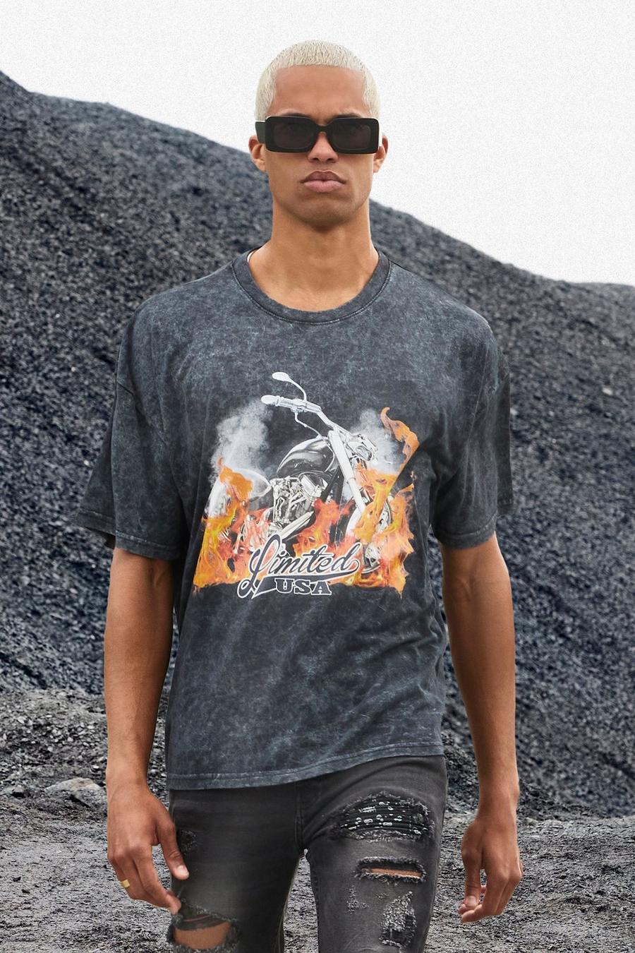 Camiseta oversize con lavado de ácido y estampado gráfico de moto, Charcoal image number 1