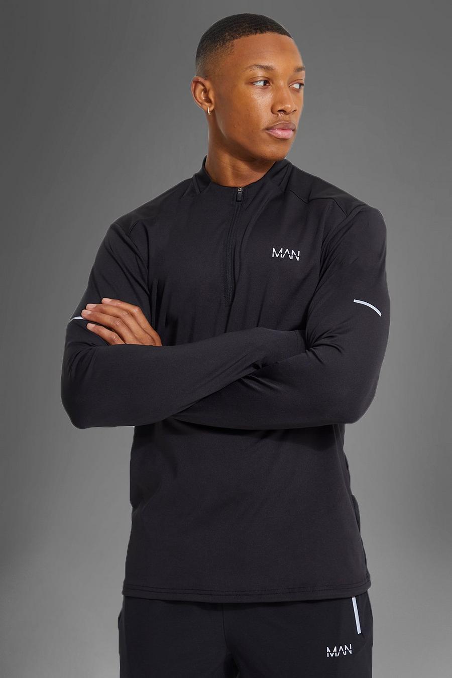 שחור negro חולצה ספורטיבית לחדר הכושר עם פאנל מבד רשת וחצי רוכסן עם כיתוב Man image number 1
