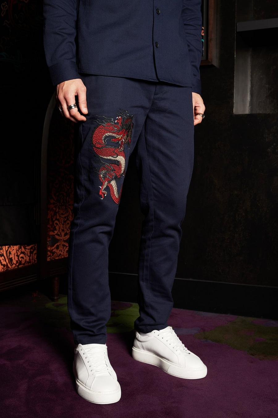 Red rouge Slim Dragon Embroidered Trousers image number 1