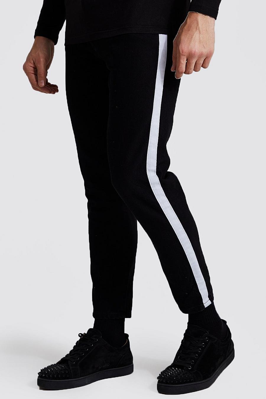 Pantaloni affusolati in denim rigido con striscia laterale, True black