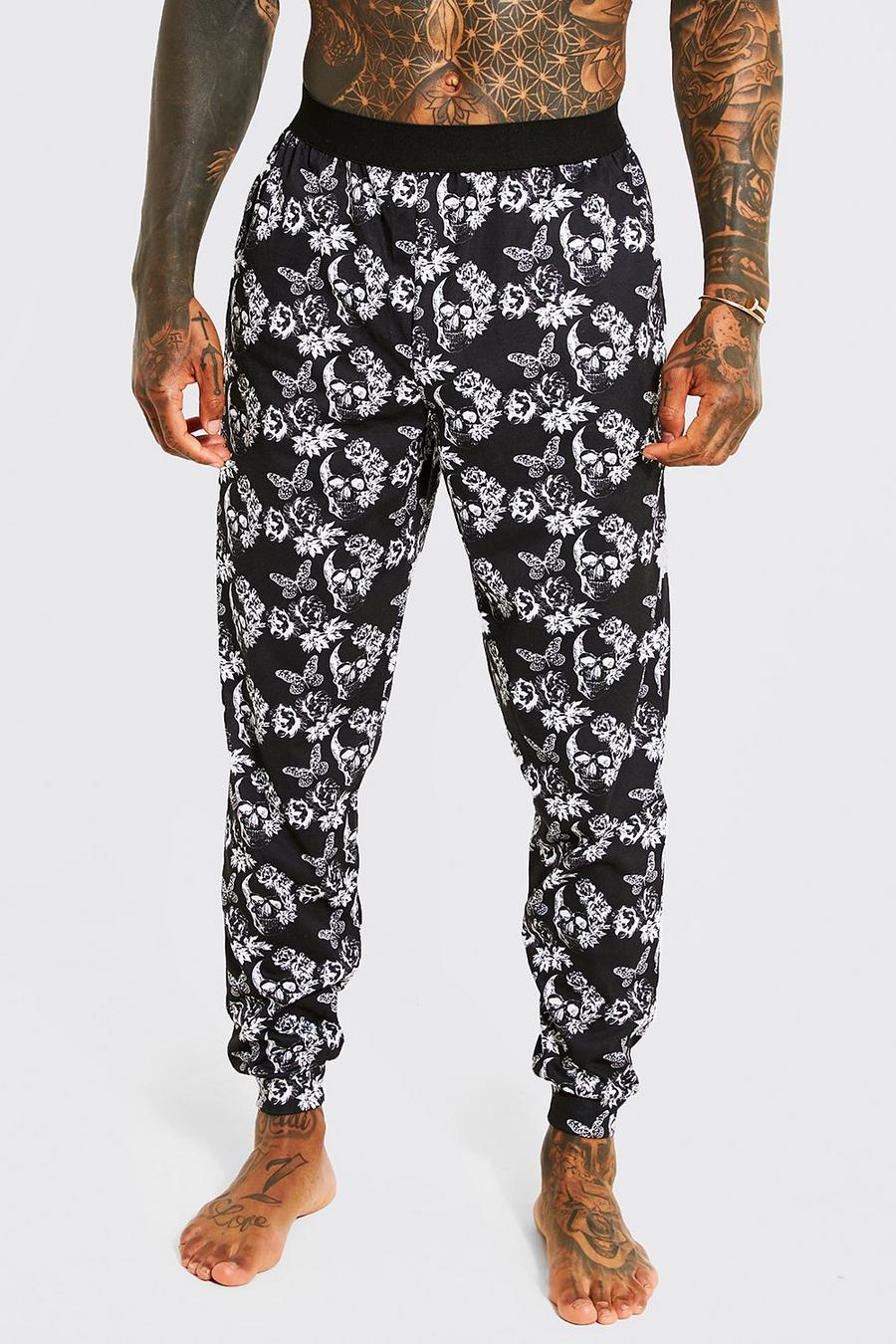 Black Skull And Roses All Over Loungewear Print image number 1