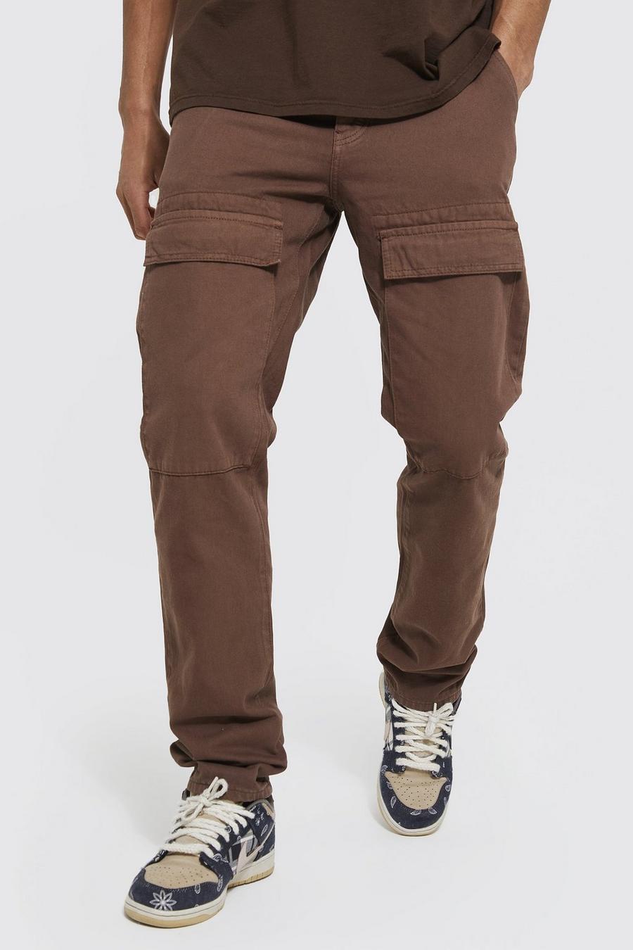 שוקולד ג'ינס בגזרה ישרה עם כיסי דגמ"ח קדמיים, לגברים גבוהים image number 1