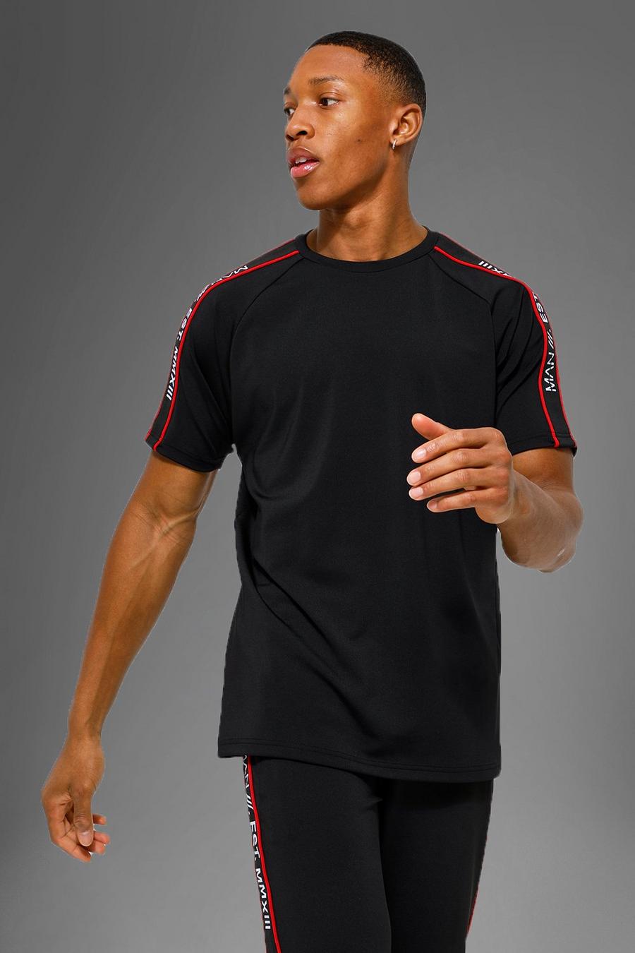 Man Active Gym Performance T-Shirt mit Streifen, Black noir