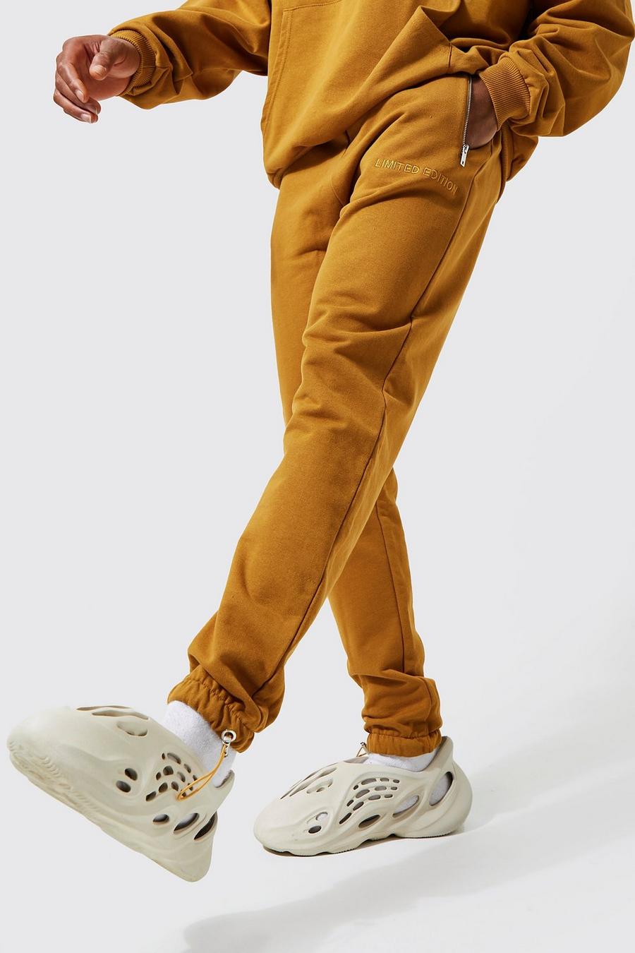 Rust Heavyweight Loopback Tapered Jogger image number 1