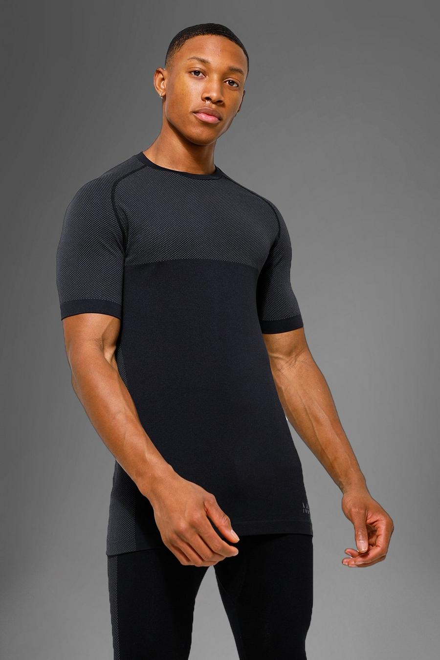 T-shirt attillata Man Active senza cuciture, Black negro