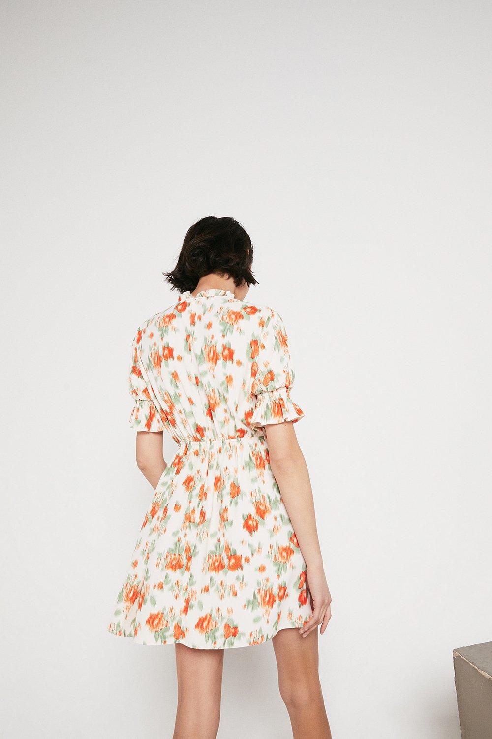 warehouse blurred floral dress