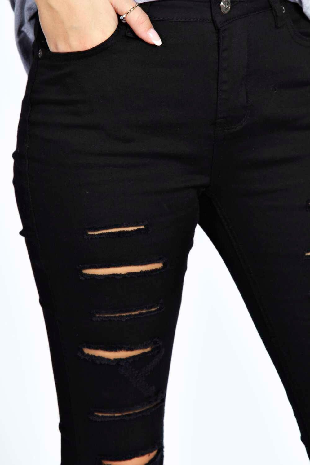 black ripped jeans boohoo