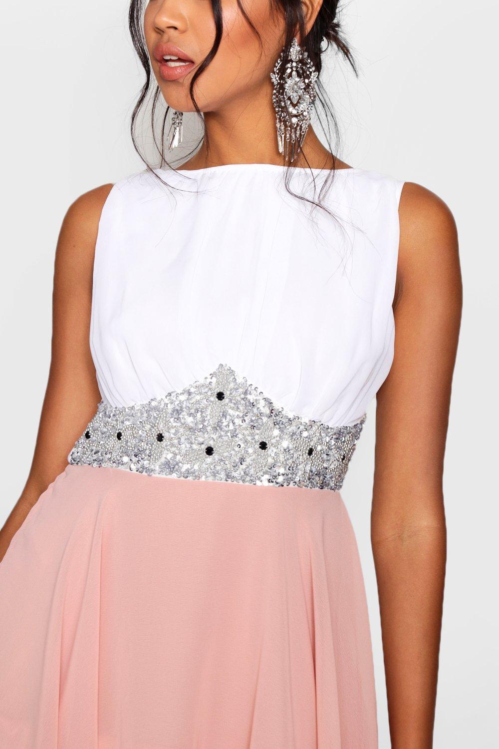 Boohoo shop prom dresses