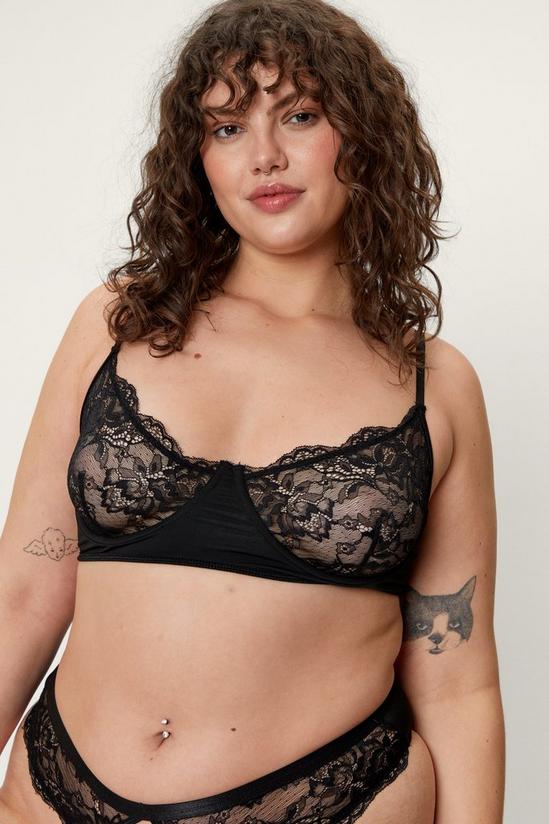 NastyGal Plus Size Underwired Bralette and Panty Set 1