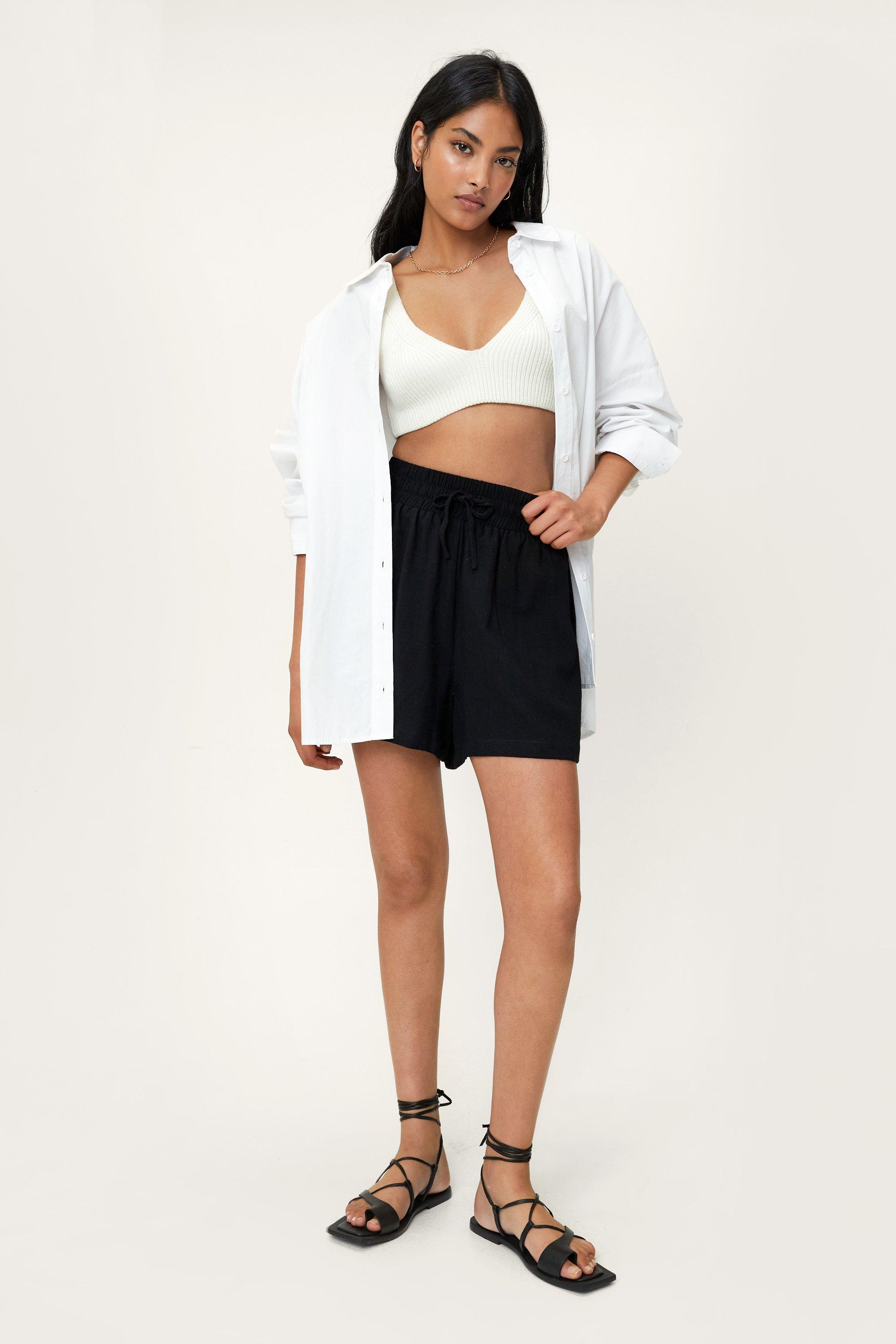 Black high store waisted loose shorts