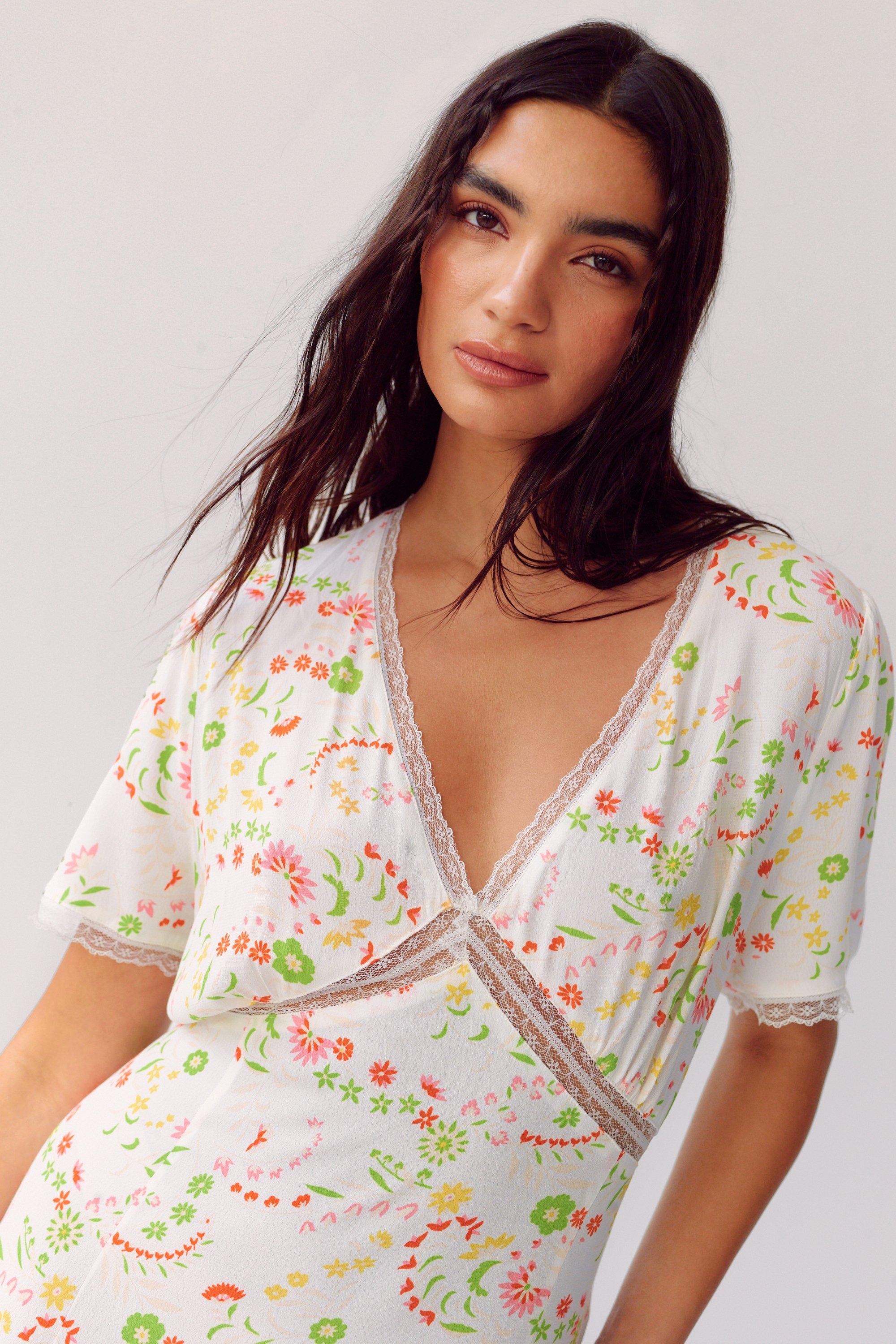 Boohoo floral tea clearance dress