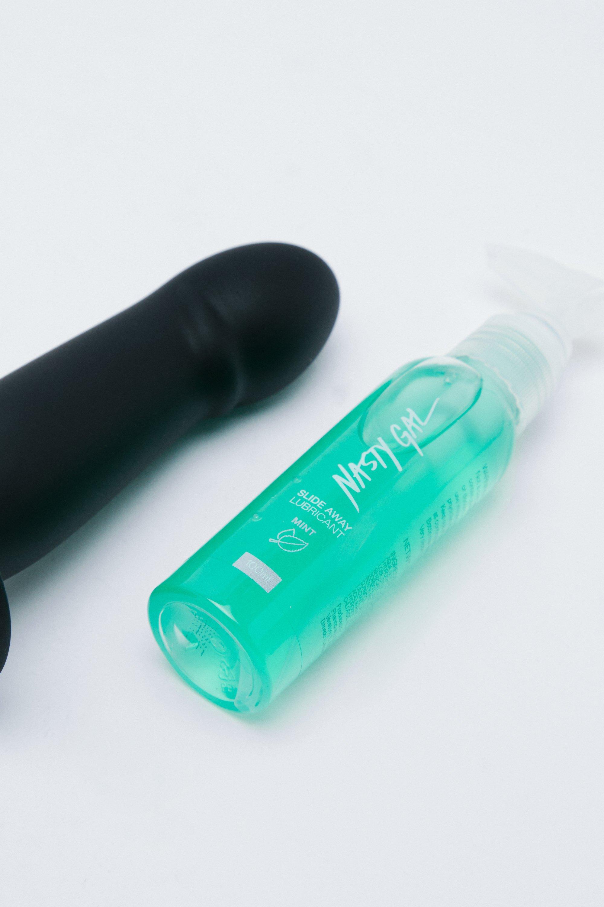 Medium Dildo And Lube 2 Piece Sex Toy Set | Boohoo UK