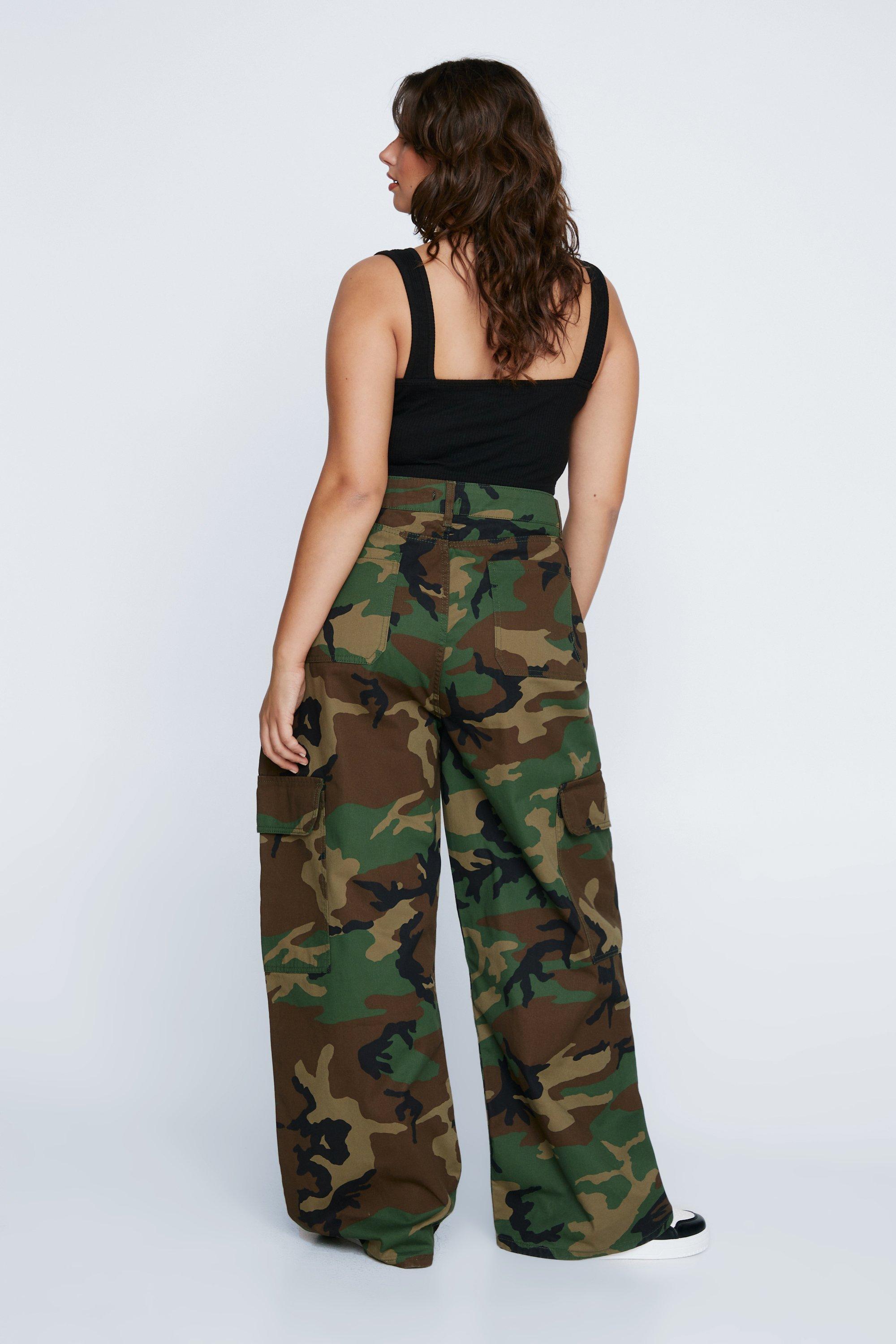 Plus size camo deals pants