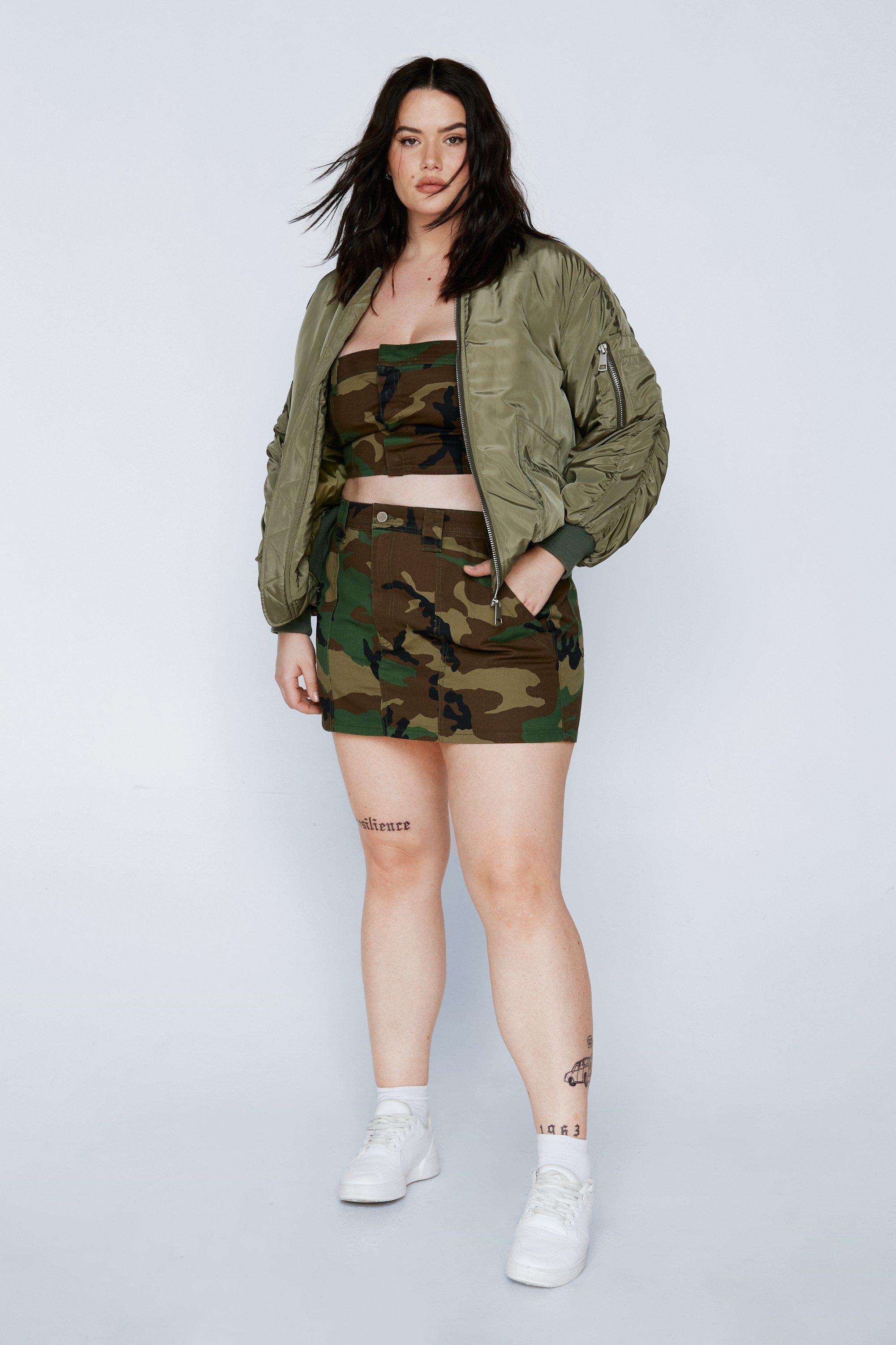 Plus Size Camo Print Bandeau Crop Top