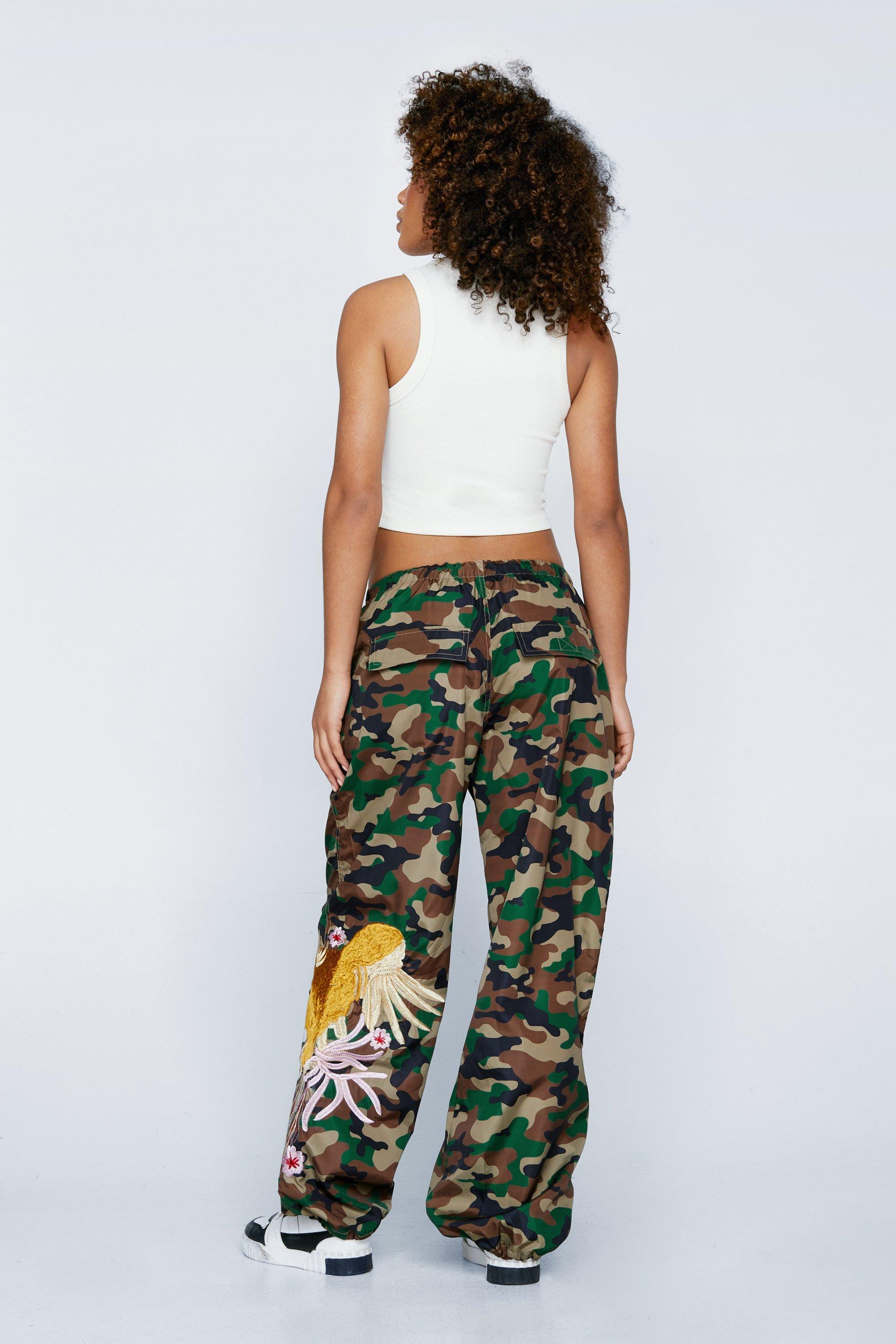 Mid Rise Camo Print Cargo Pants