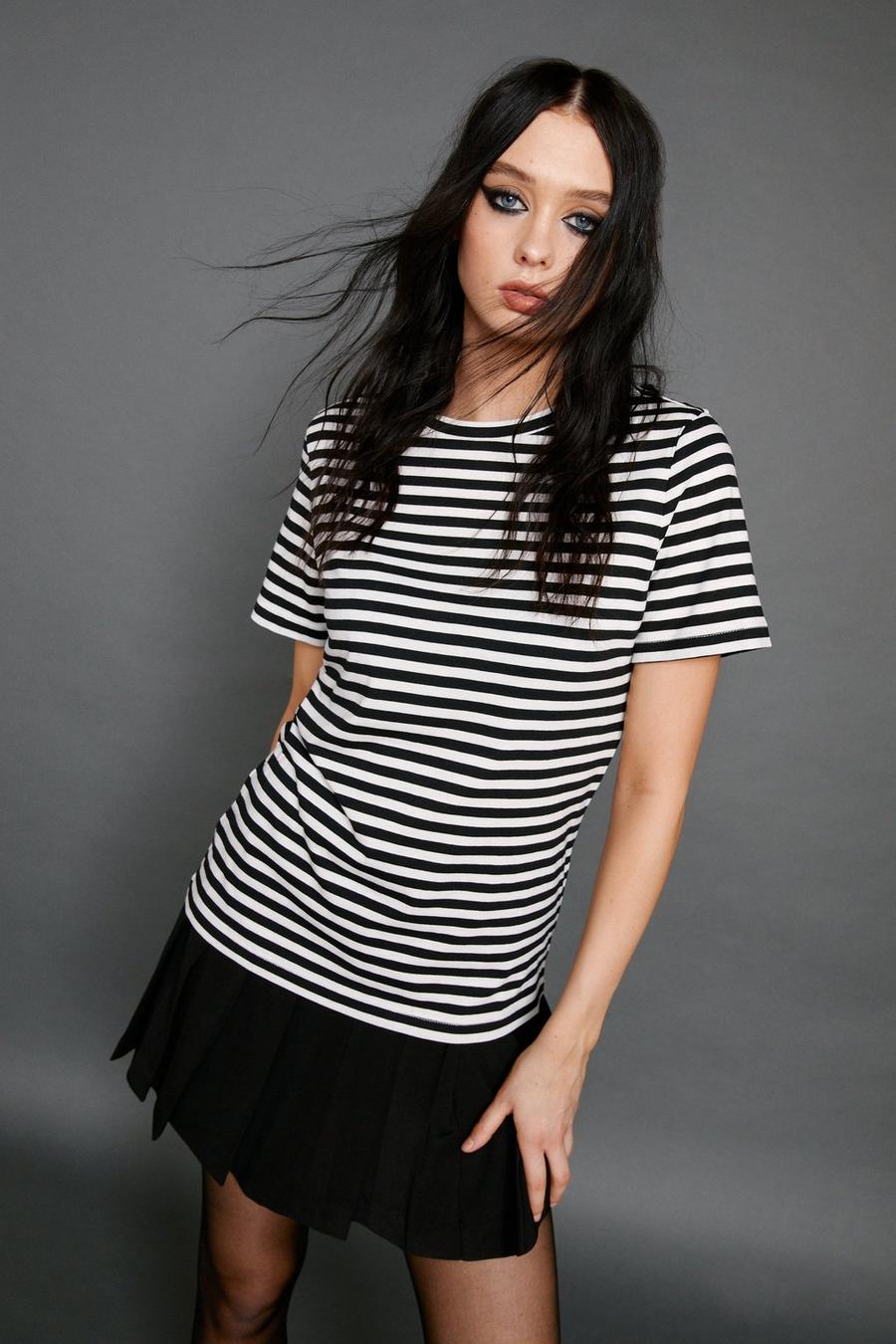 Women's Short Sleeved Striped T-shirt | Boohoo UK