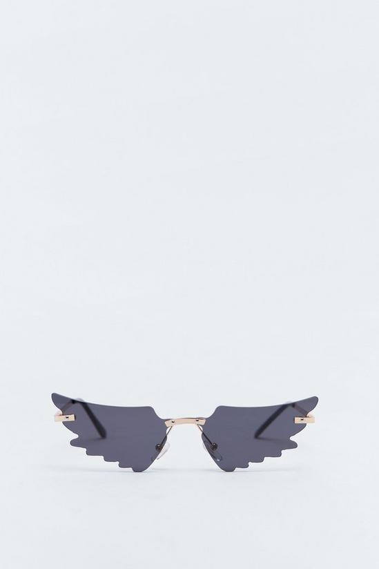 NastyGal Wing Shape Sunglasses 3