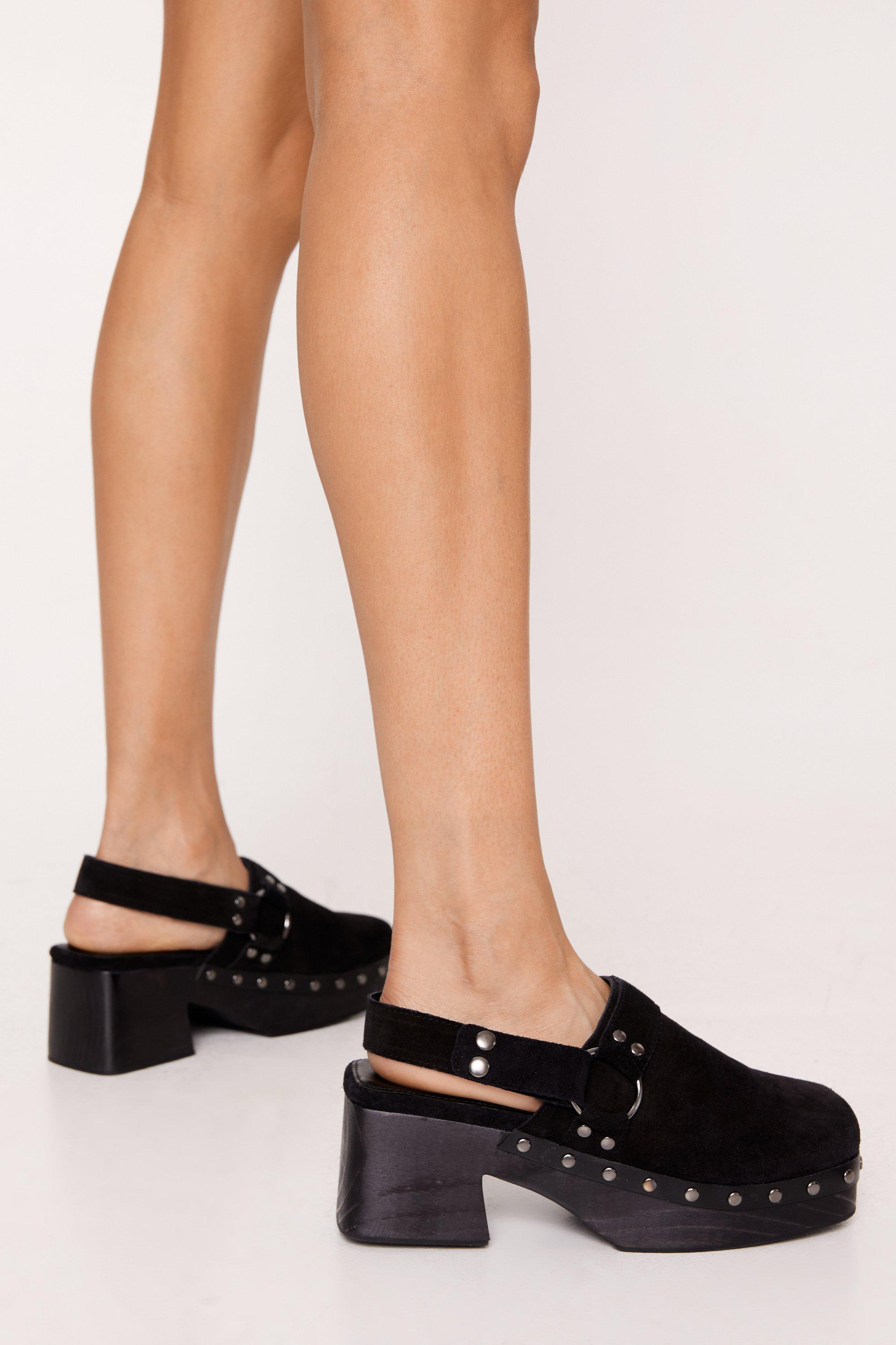 Black best sale studded clogs