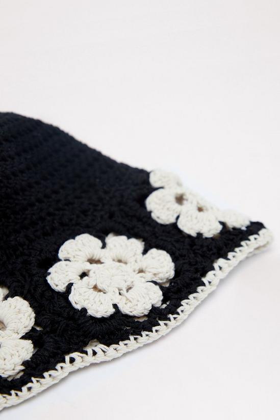 NastyGal Crochet Colorblock Bucket Hat 4