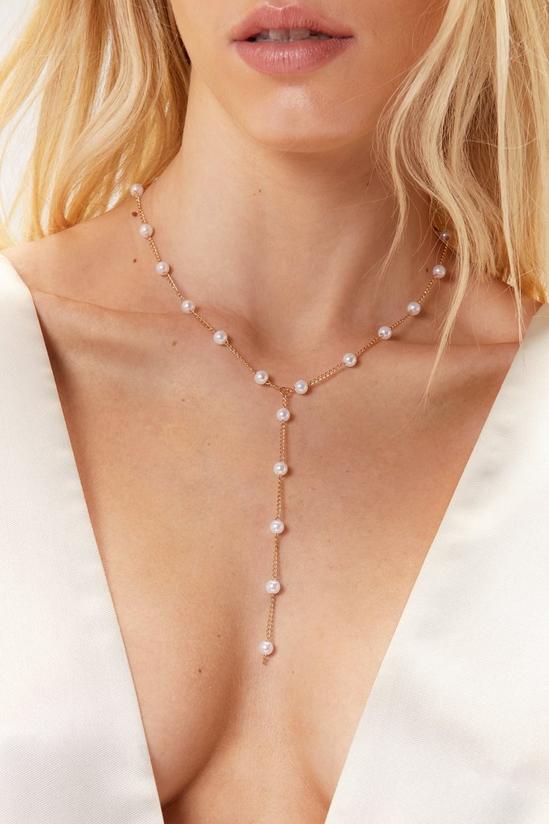 NastyGal Pearl Y Chain Necklace 2