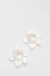 NastyGal Pearlised Oversized Flower Earrings thumbnail 3