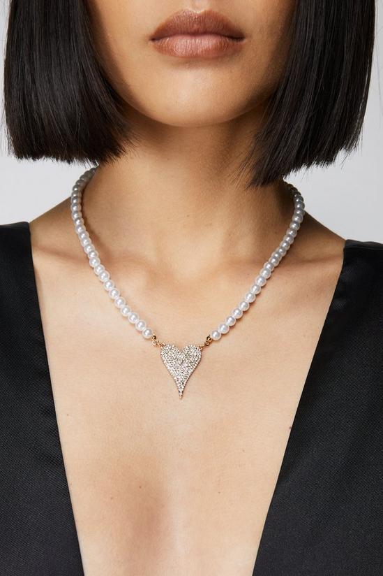 NastyGal Pearl Diamante Heart Necklace 2
