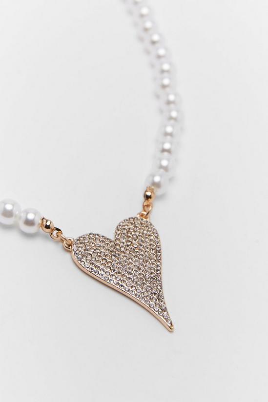 NastyGal Pearl Diamante Heart Necklace 4