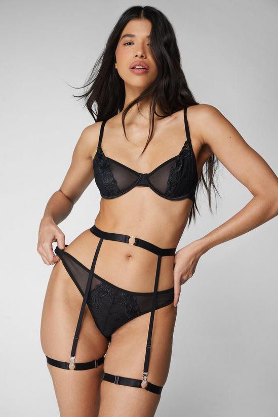 NastyGal Lace Overlay O Ring Underwire 3pc Lingerie Set 1