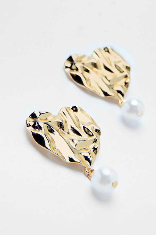 NastyGal Hammered Heart Pearl Drop Earrings 4