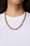 NastyGal Twist Link Chain Necklace thumbnail 2