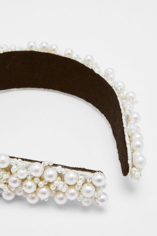 NastyGal Pearl Headband 4