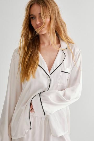 Satin Contrast Picot Trim Shirt And Shorts Pajama Set cream