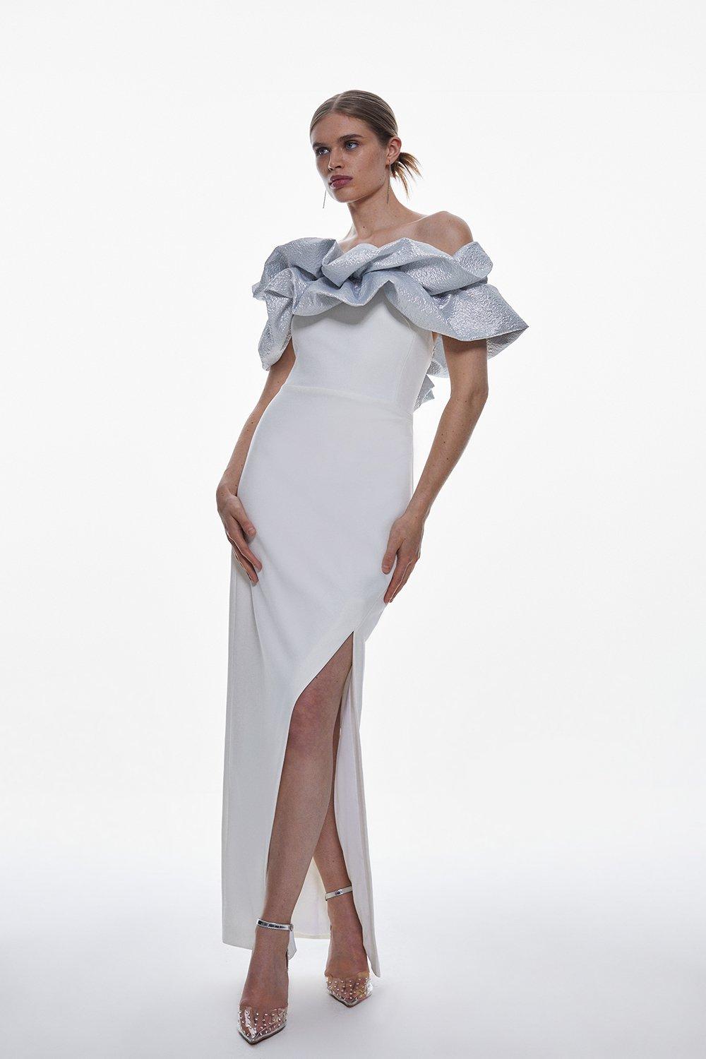 Recycled satin jacquard dress with ruffle details and long sleeves