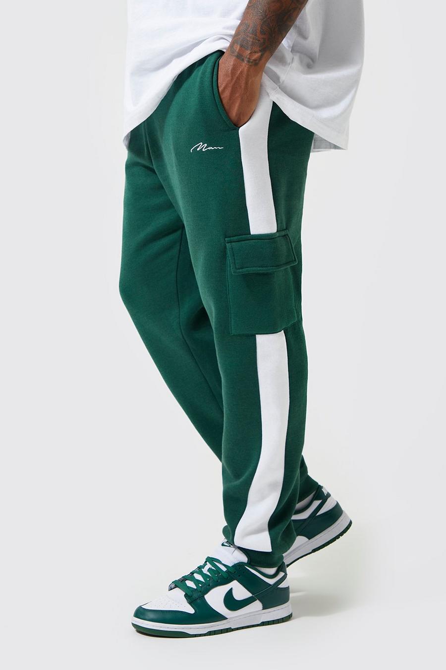 Pantaloni tuta Plus Size stile Cargo Skinny Fit con scritta Man, Dark green image number 1