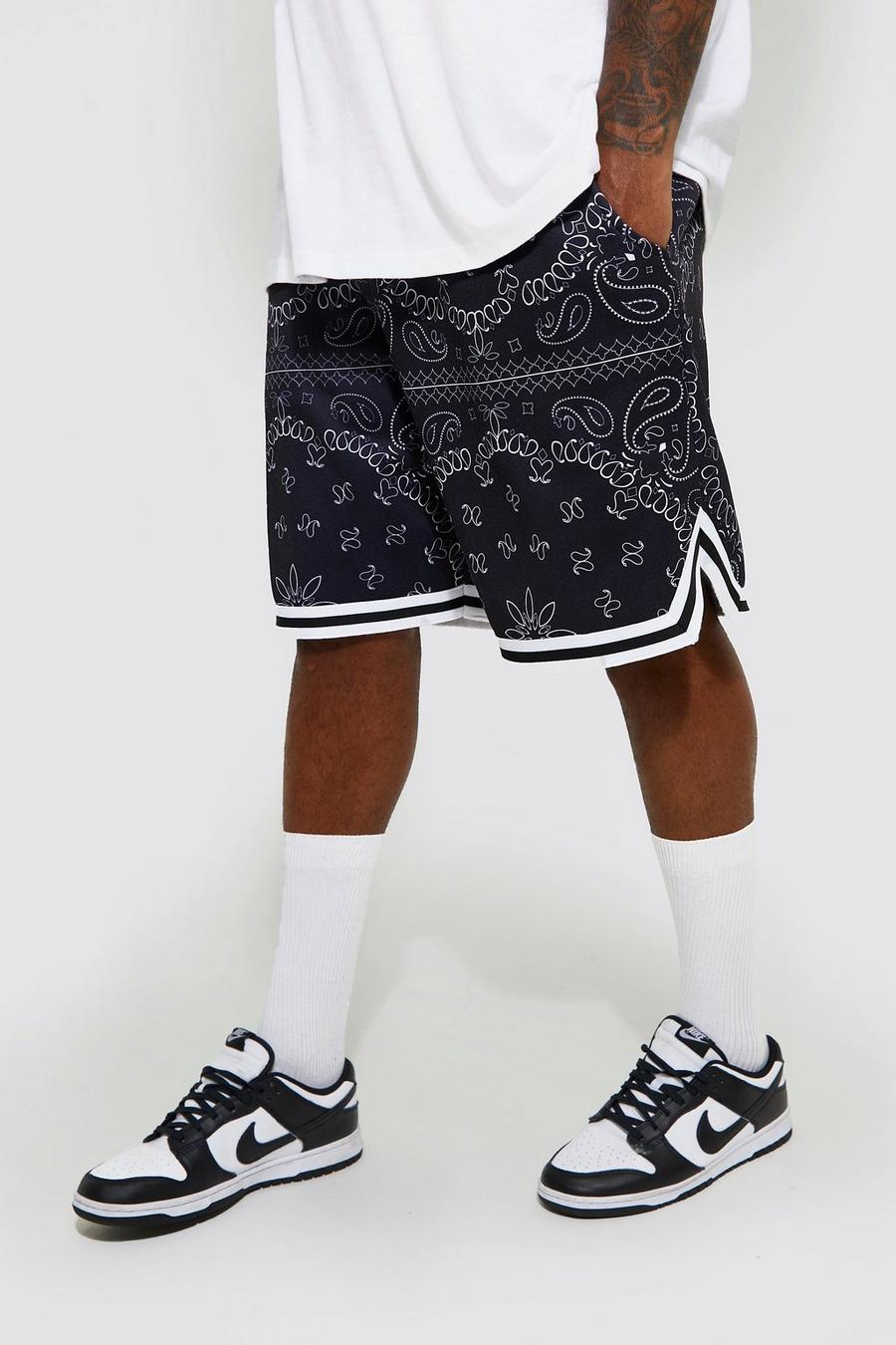 Pantaloncini Plus Size da basket in fantasia a bandana con coste sportive, Black nero